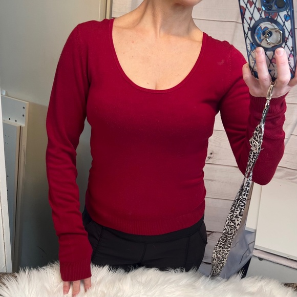 |•ZARA•| Dark Red Burgundy Swoop Neck Fitted Sweater X-long Sleeves - Picture 1 of 11